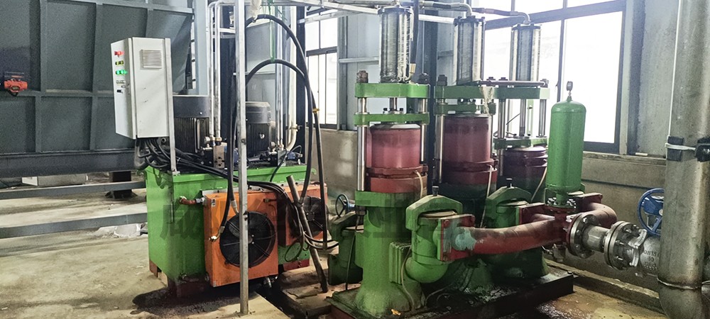 壓濾機(jī)柱塞泵三缸泵現(xiàn)場(chǎng)使用圖片5 洗煤廠大流量壓濾機(jī)節(jié)能入料泵